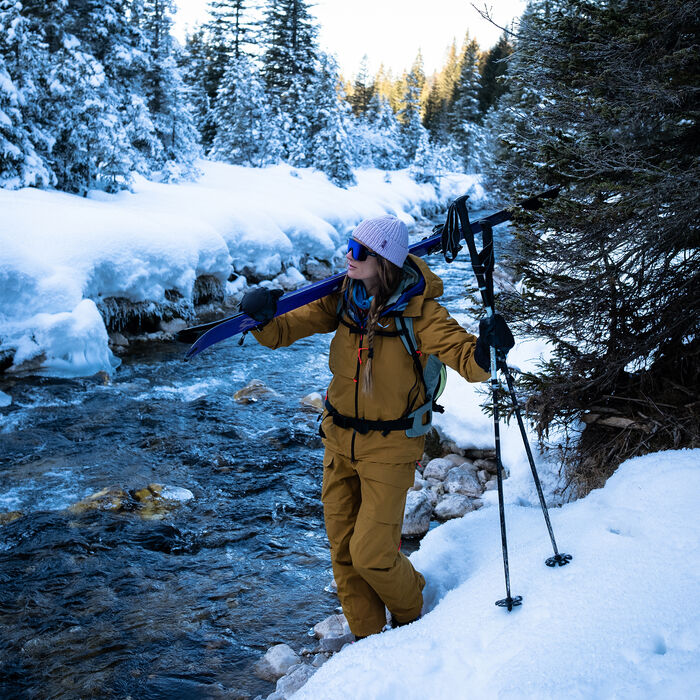 Wildcat, Matte Black + ChromaPop Glacier Photochromic Copper Blue Mirror Lens, hi-res